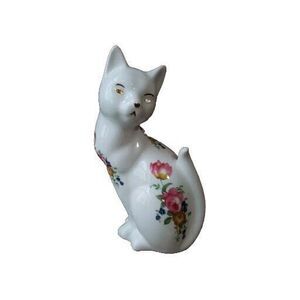 Amber Collection Staffordshire England Bone China Cat Flowers Figurine 5" Tall